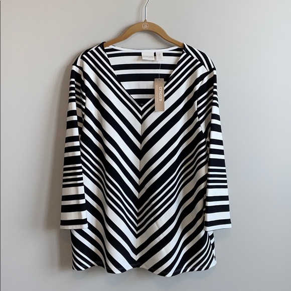 Chico's Tops - Chicos B&W Arrow Stripe 3/4 Sleeve Top NWT